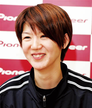 パイオニアレッドウィングス　栗原 恵 選手